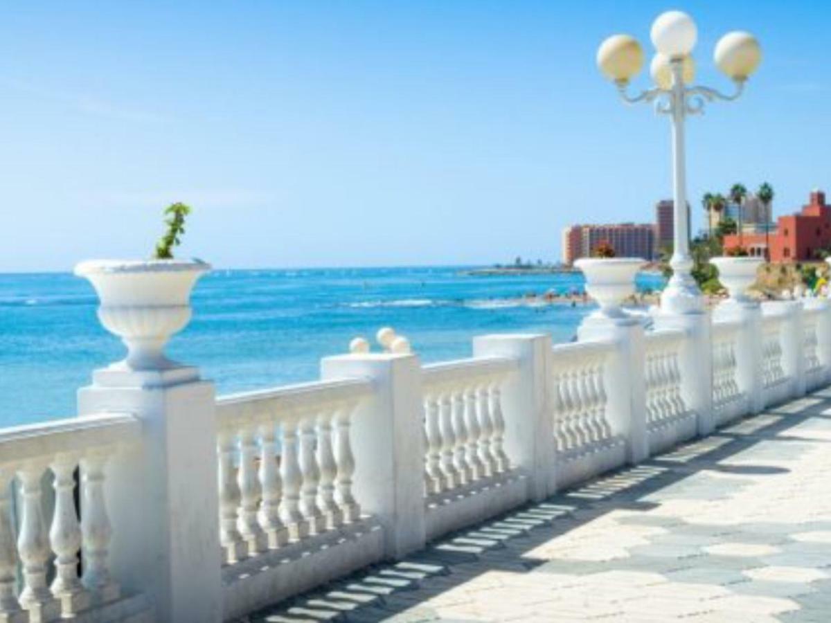 Wonderful Apartment In Costa Del Sol Benalmadena Exterior photo